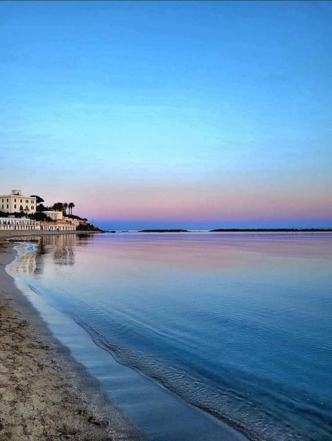 Appartamento La Tana nel Vicolo Santa Marinella Esterno foto